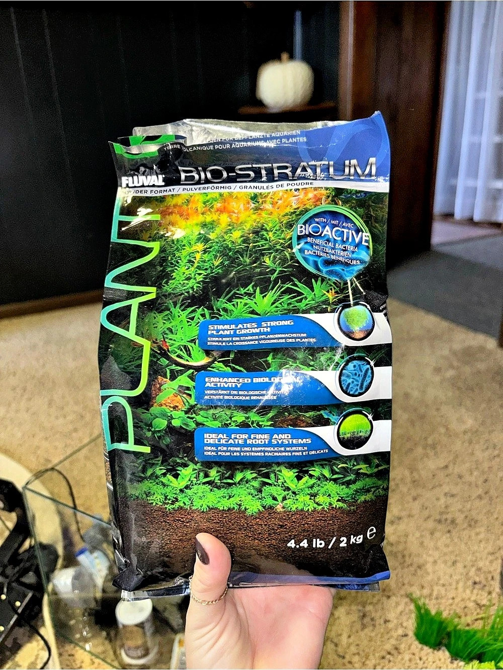 Fluval Bio-Stratum Aquarium Plant Substrate Black & Green